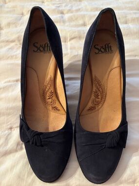 Sofft Suede Knot heels- Classic Women's